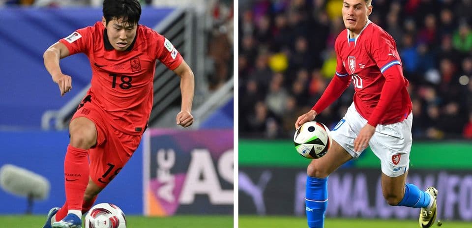 South Korea and Czech Republic players in action