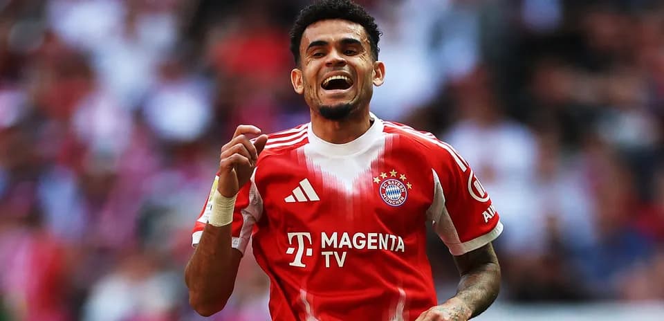 Bayern Munich player celebrating after scoring a goal