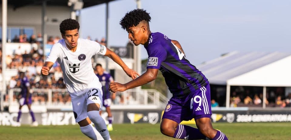 Players competing during New England II vs Orlando City II