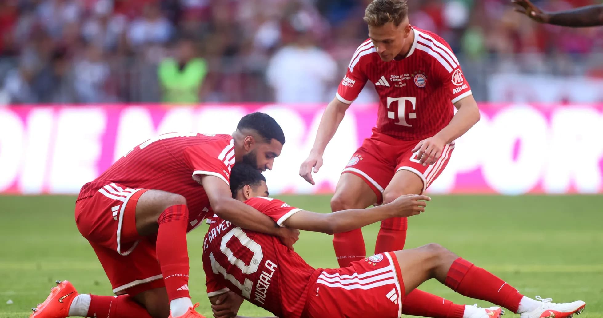 Bayern Munich players celebrating on the field