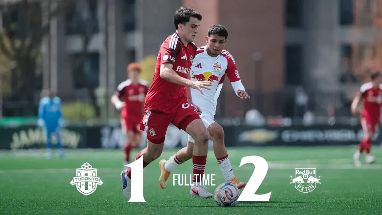 Toronto II player dribbling against New York RB II