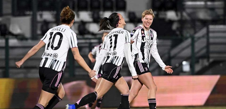 Juventus Women celebrating a goal during match