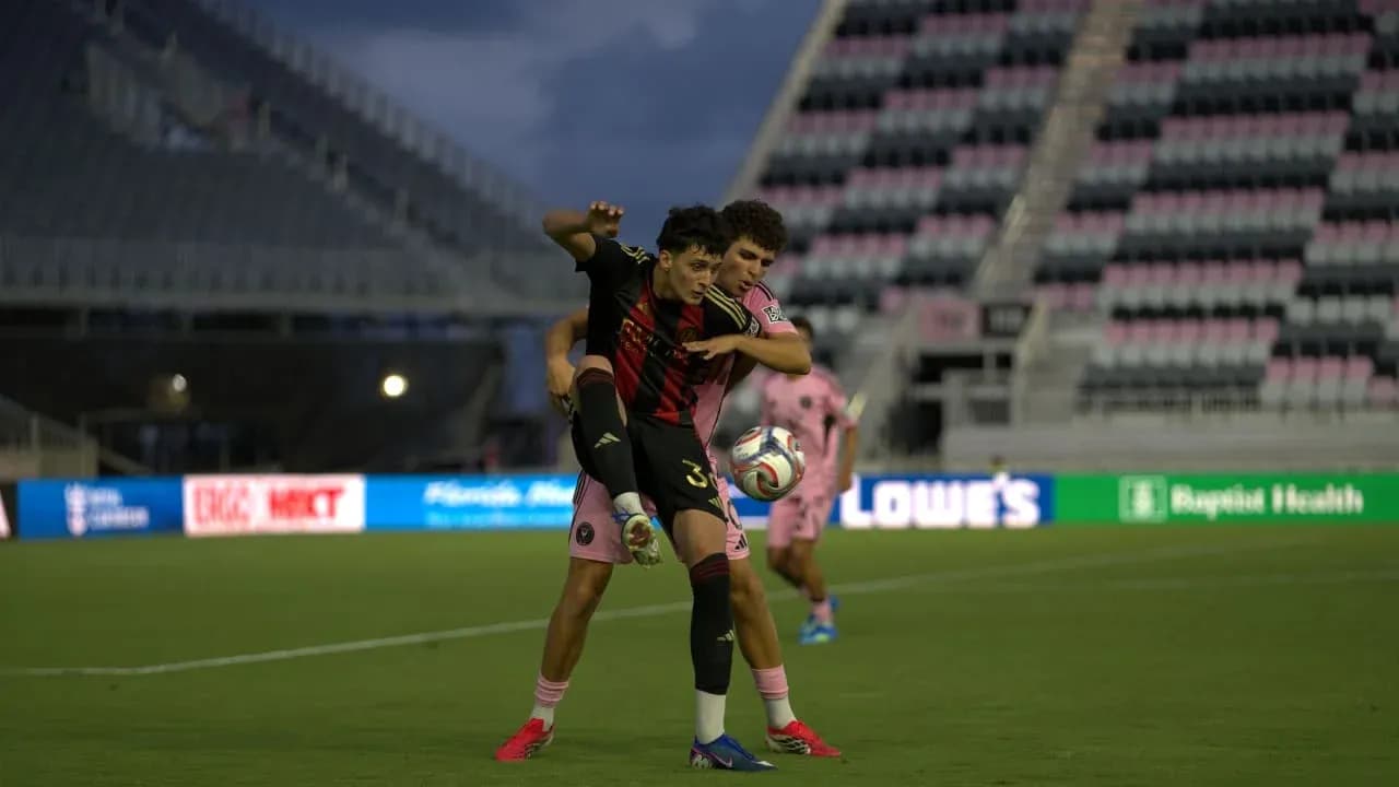 Atlanta United II player challenges Inter Miami II opponent