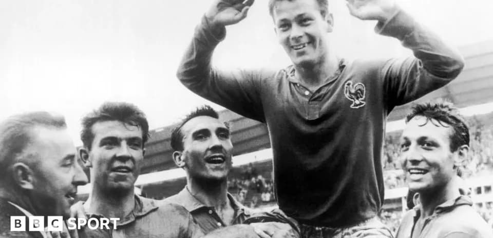 Players celebrating together after a match victory