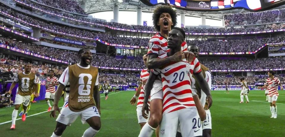 USA players celebrating a goal during FIFA World Cup