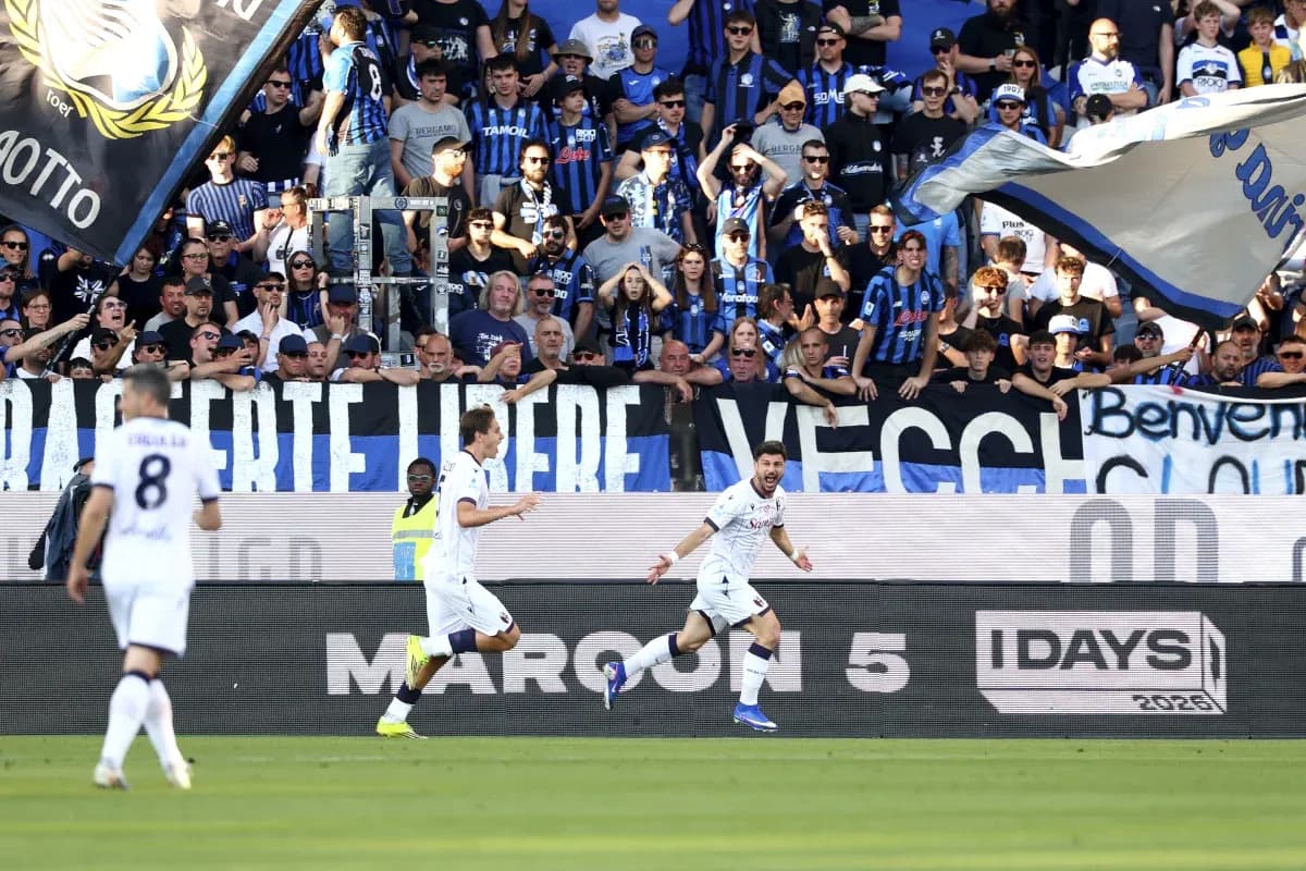 Atalanta fans celebrating during Serie A match