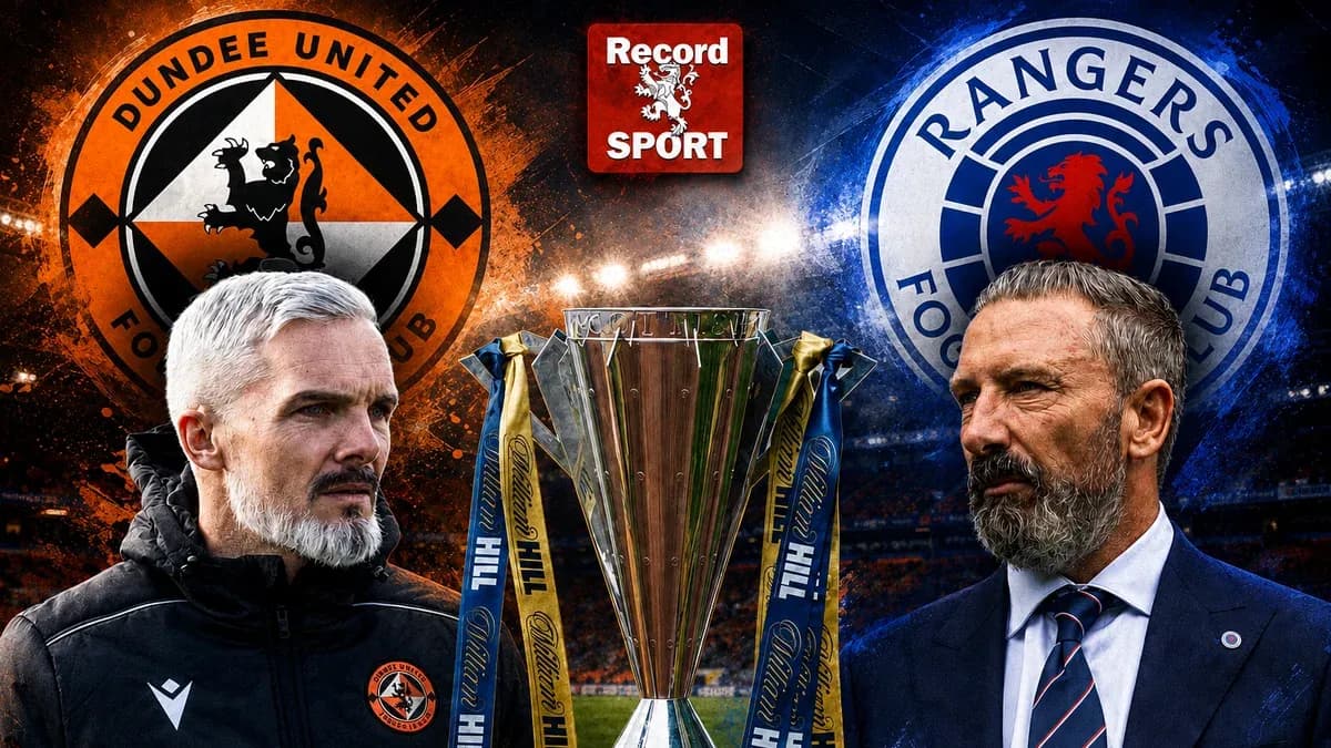 Dundee United and Rangers managers with trophy backdrop