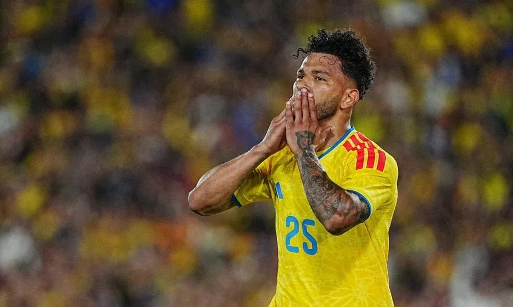 Player in yellow jersey reacting during match