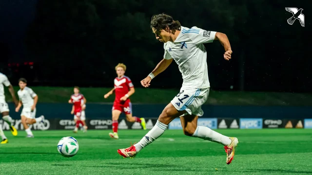 Player shooting the ball during match