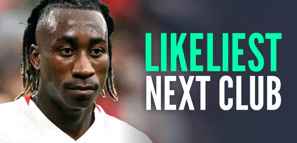 Player with dreadlocks during match close-up