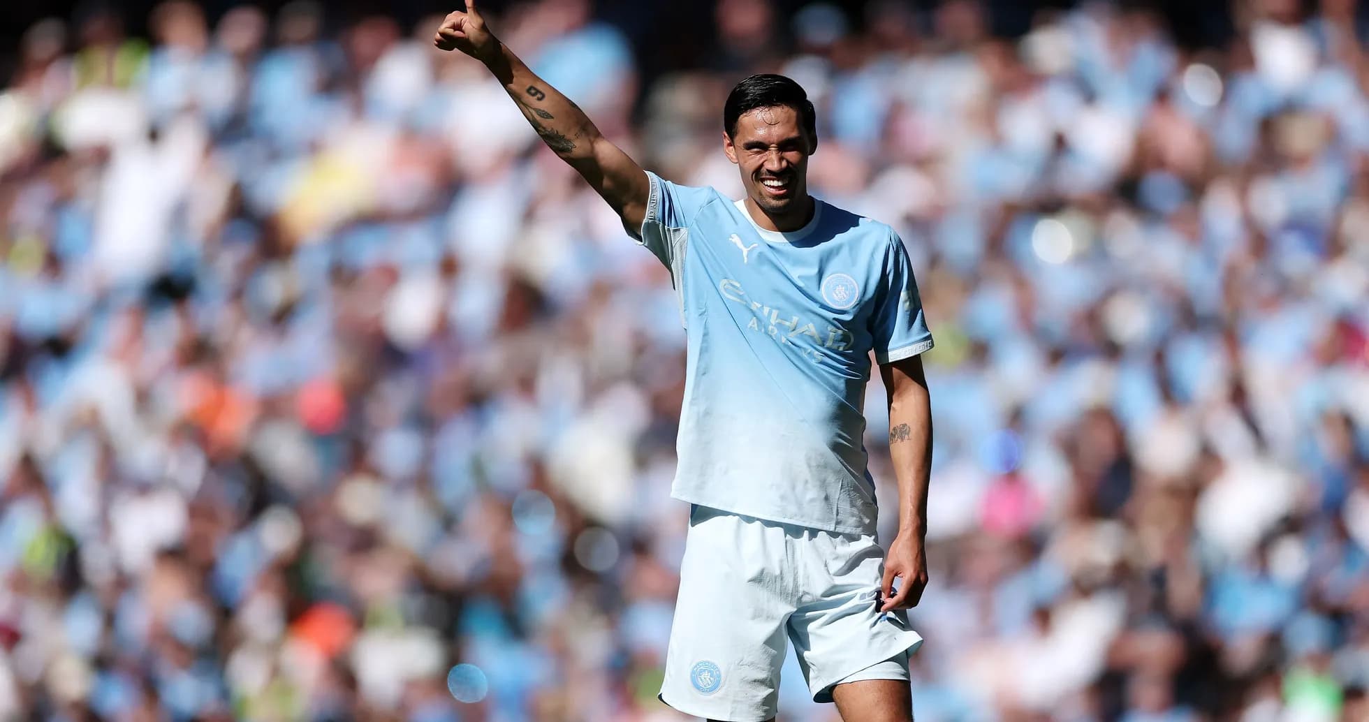 Player celebrating with a thumbs up during match