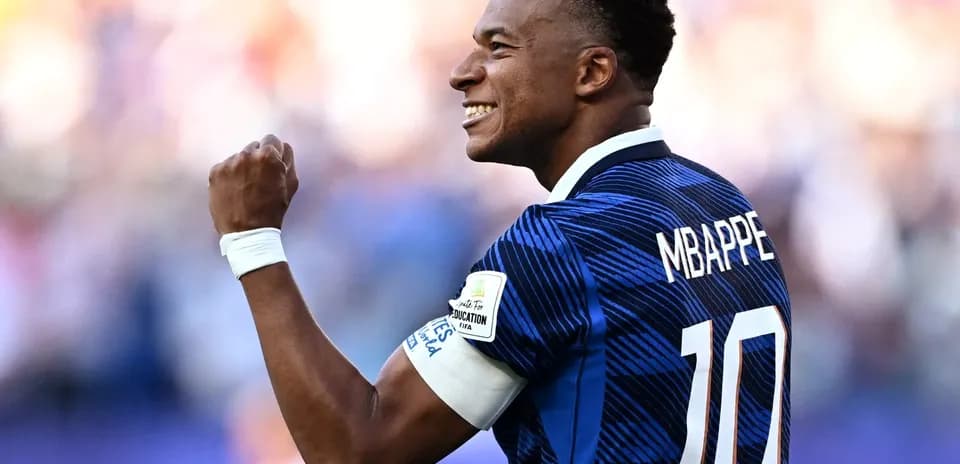 Player celebrating with fist pump during match