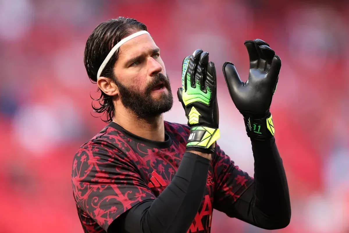 Goalkeeper warming up before the match