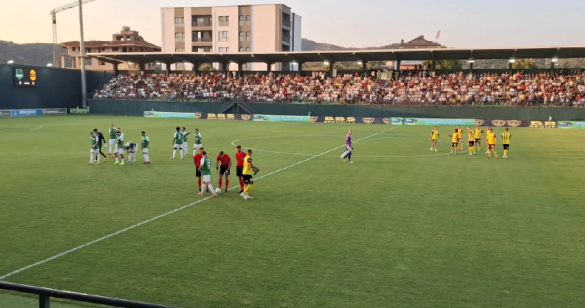 Egnatia Rrogozhinë players on the field during match