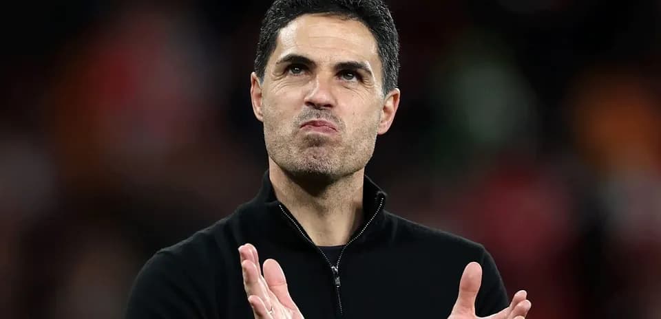 Coach applauding during a match or event