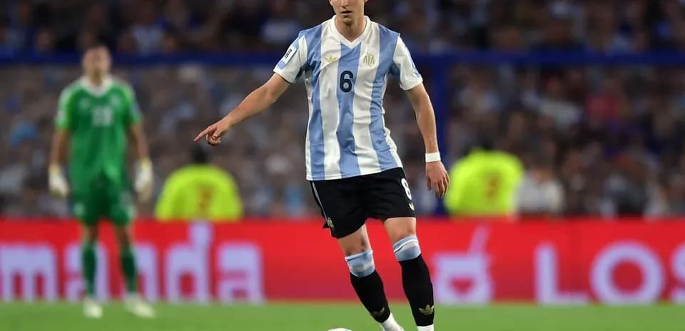Argentinian player in action during a match
