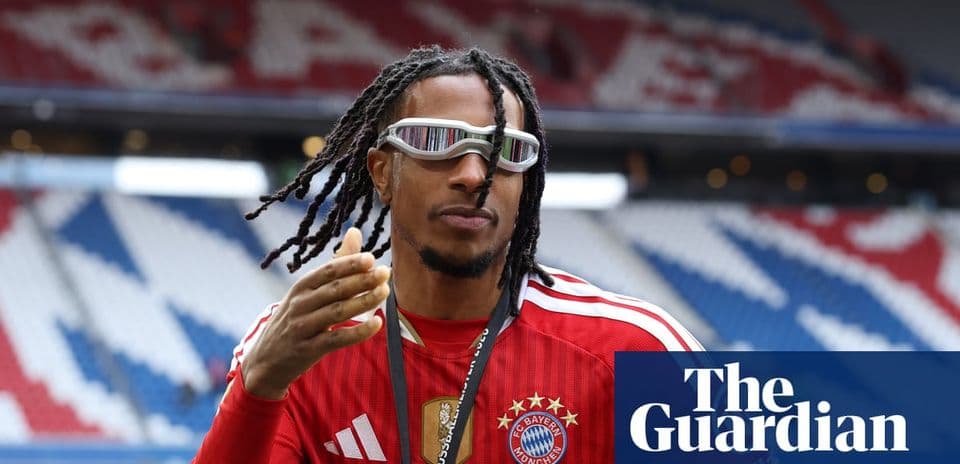 Player in Bayern Munich jersey at stadium