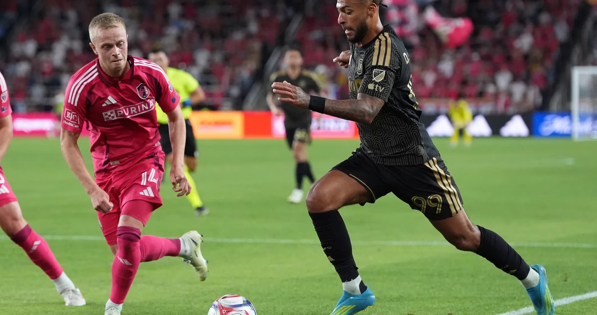 Player dribbling during Los Angeles FC II match