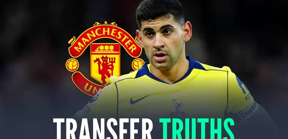 Football player with Manchester United logo background