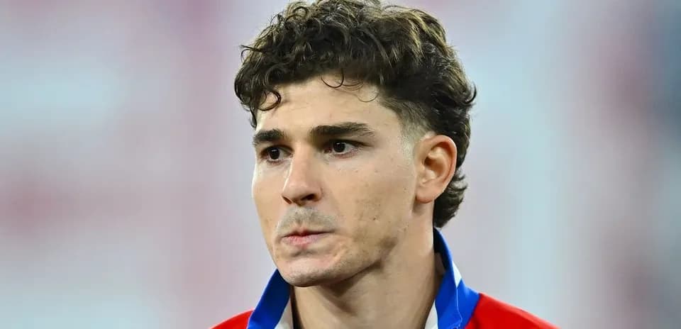 Player in national team jersey during match preparation