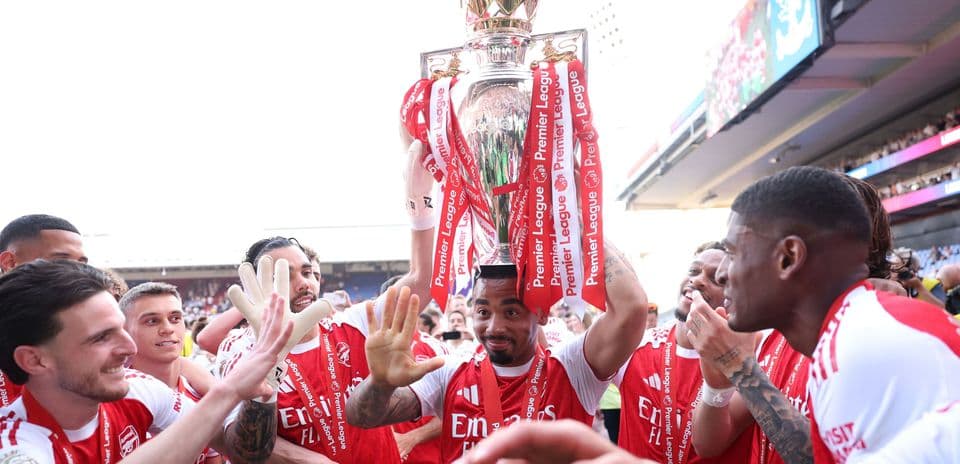 Napoli Targets Premier League Strikers Gabriel Jesus, Joshua Zirkzee, and Nicolas Jackson