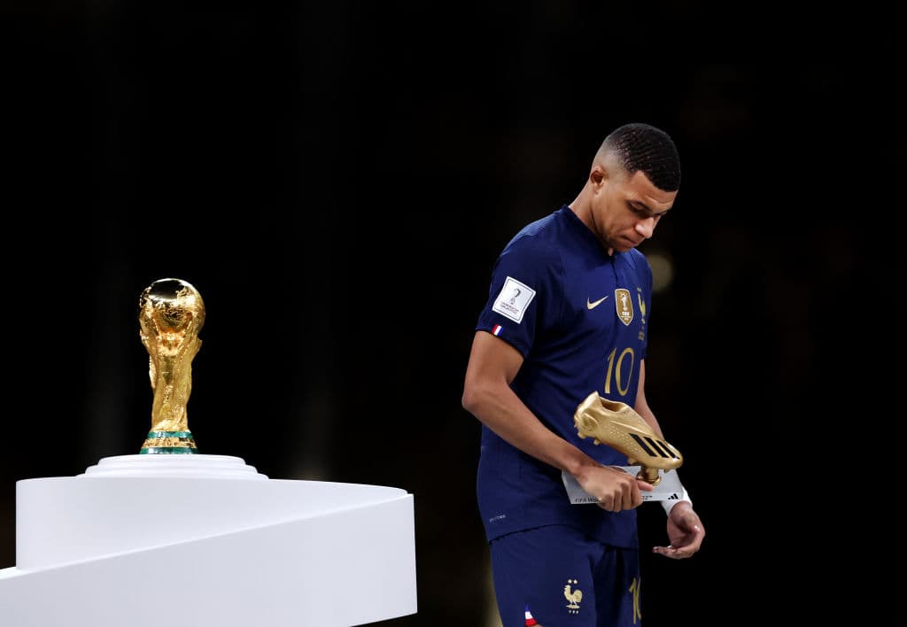 World Cup 2026: Four Top Scorers Locked in Battle for Golden Boot