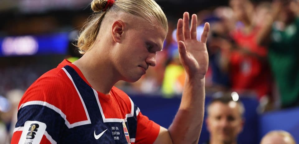 Why Erling Haaland Was Substituted in Norway's World Cup Quarter-Final Against England