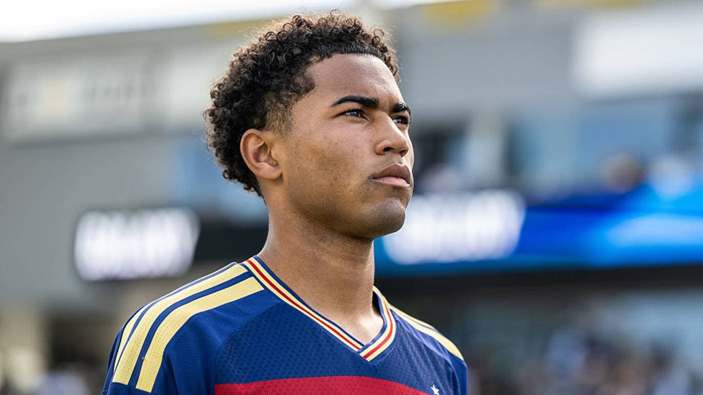 Teenage USMNT Talent Zavier Gozo Joins Crystal Palace in Premier League Move