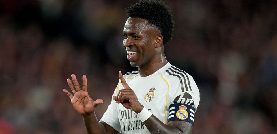 Lee Dixon Sees Arsenal Missing Out on Vinicius Junior as a Strategic Advantage