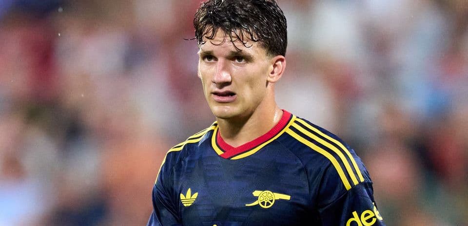 Christos Tzolis Ready to Compete as Arsenal Pursues Vinicius Junior Record Transfer