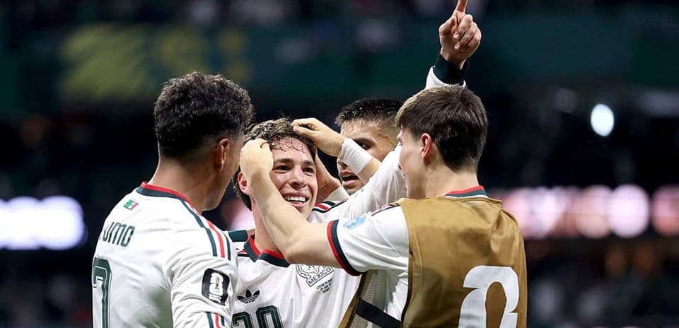 Mexico Shines in Group Stage Finale with a 3-0 Win Over Czechia