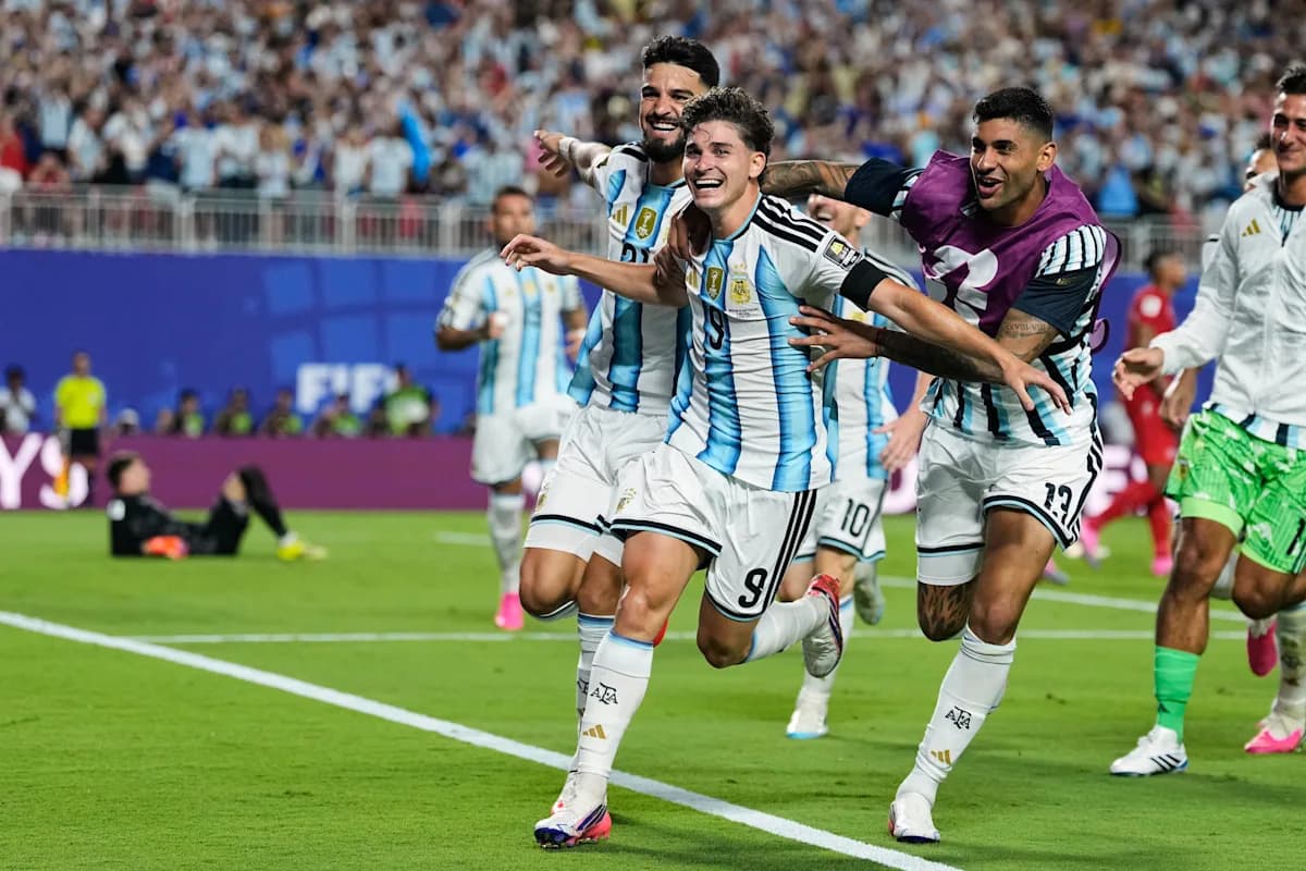 Julián Álvarez’s Extra-Time Strike Sends Argentina Past Switzerland in World Cup Quarterfinals