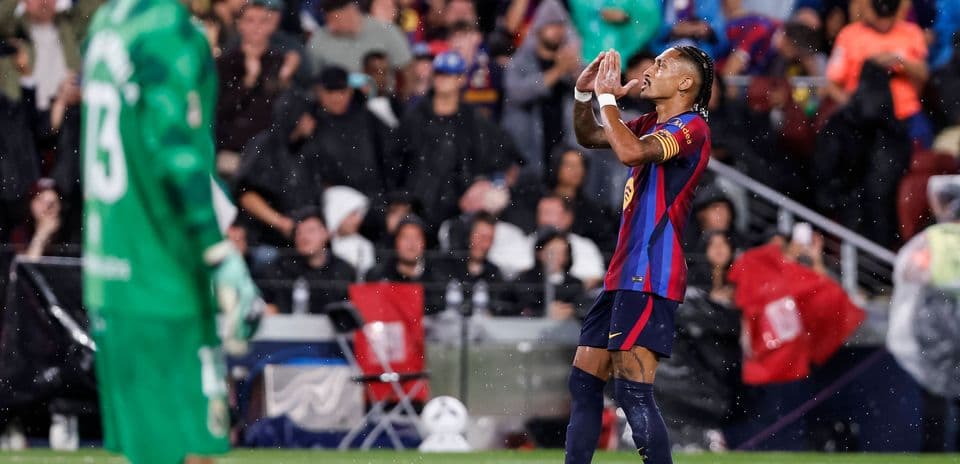 Raphinha's Hat-Trick Powers Barcelona to 7-2 Triumph Over Racing Santander