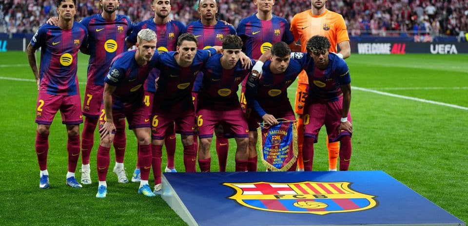 Barcelona Defender Jules Koundé Faces Key Choice as Tottenham Pursues Transfer