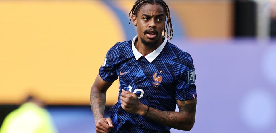 Liverpool Prepares New Offer for Bradley Barcola Following PSG’s £47m Signing of Mika Godts