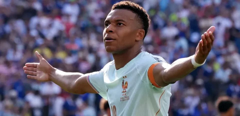 How Kylian Mbappe's Speed Stacks Up Against the Fastest Athletes
