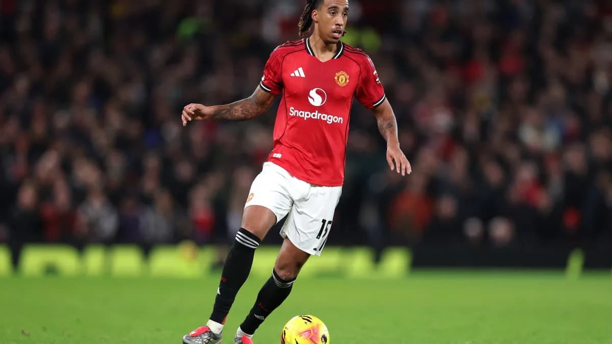 Manchester United's Leny Yoro Earns First Senior France Call-Up After Konaté Withdrawal