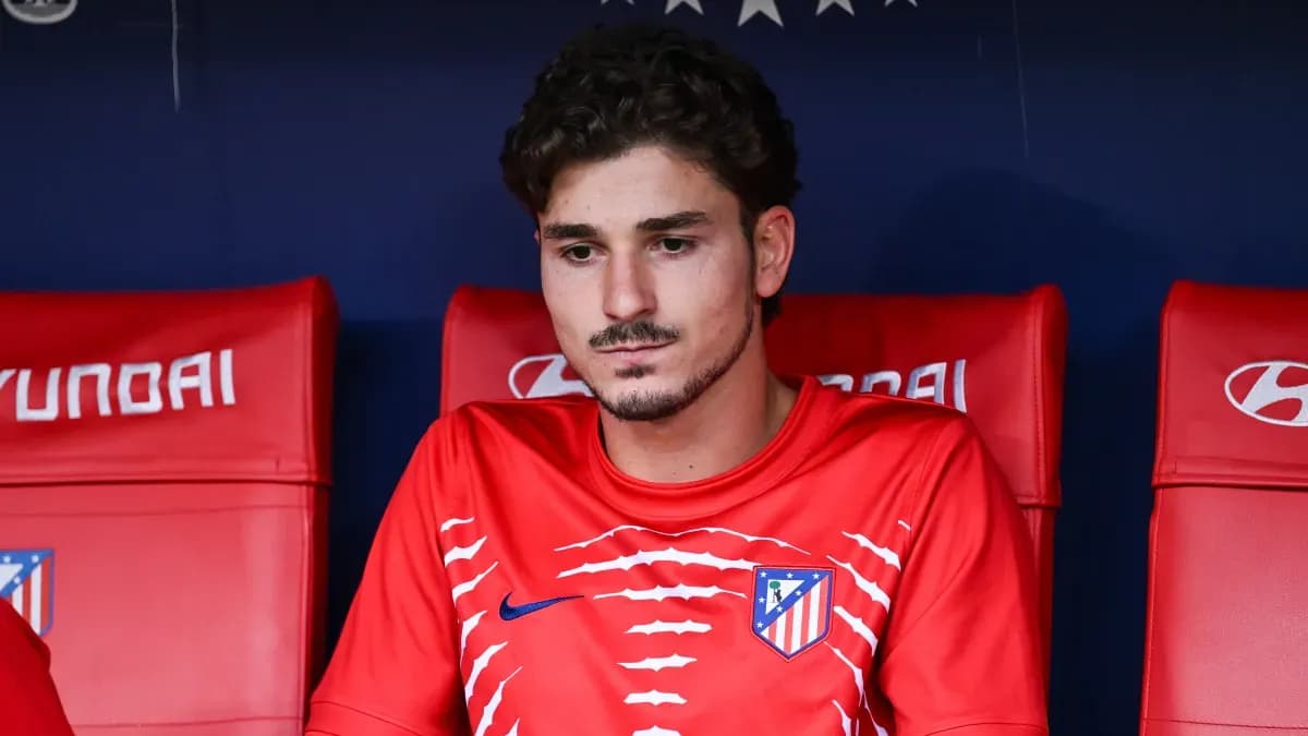 Julian Alvarez Faces Backlash at Atletico Amid Barcelona Transfer Rumors