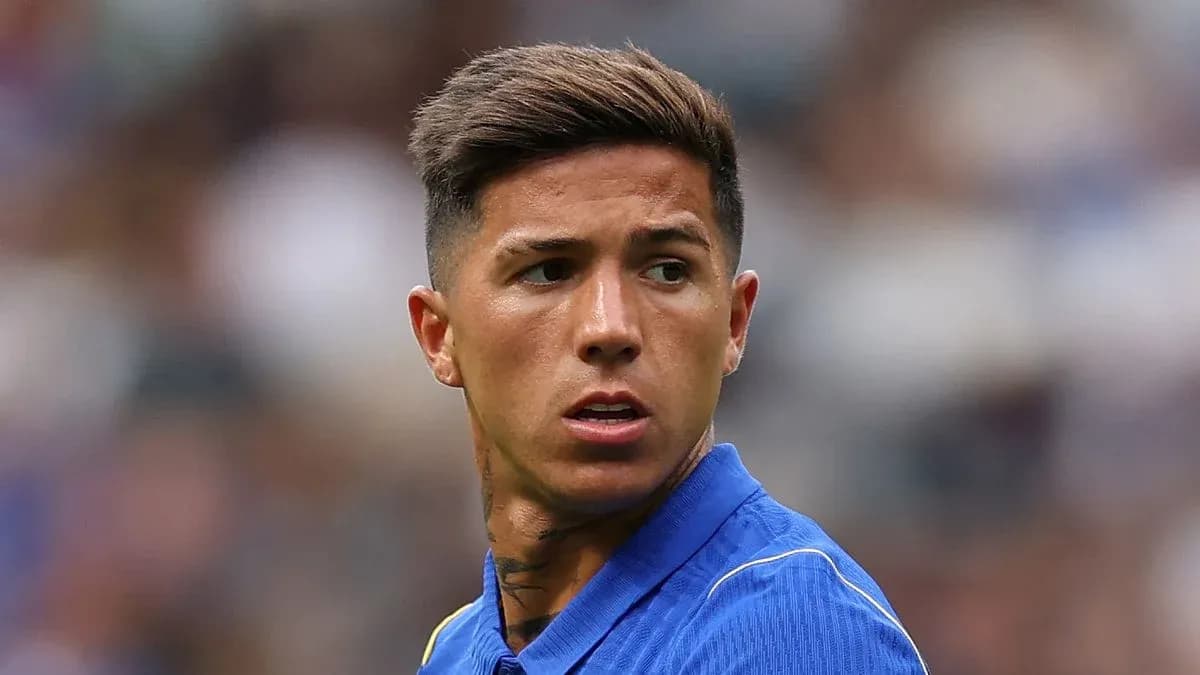 Player in blue jersey looking during match Player in blue jersey looking during match