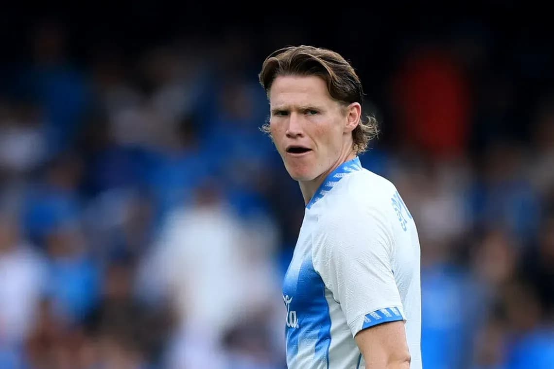 Player wearing blue jersey during match action Player wearing blue jersey during match action