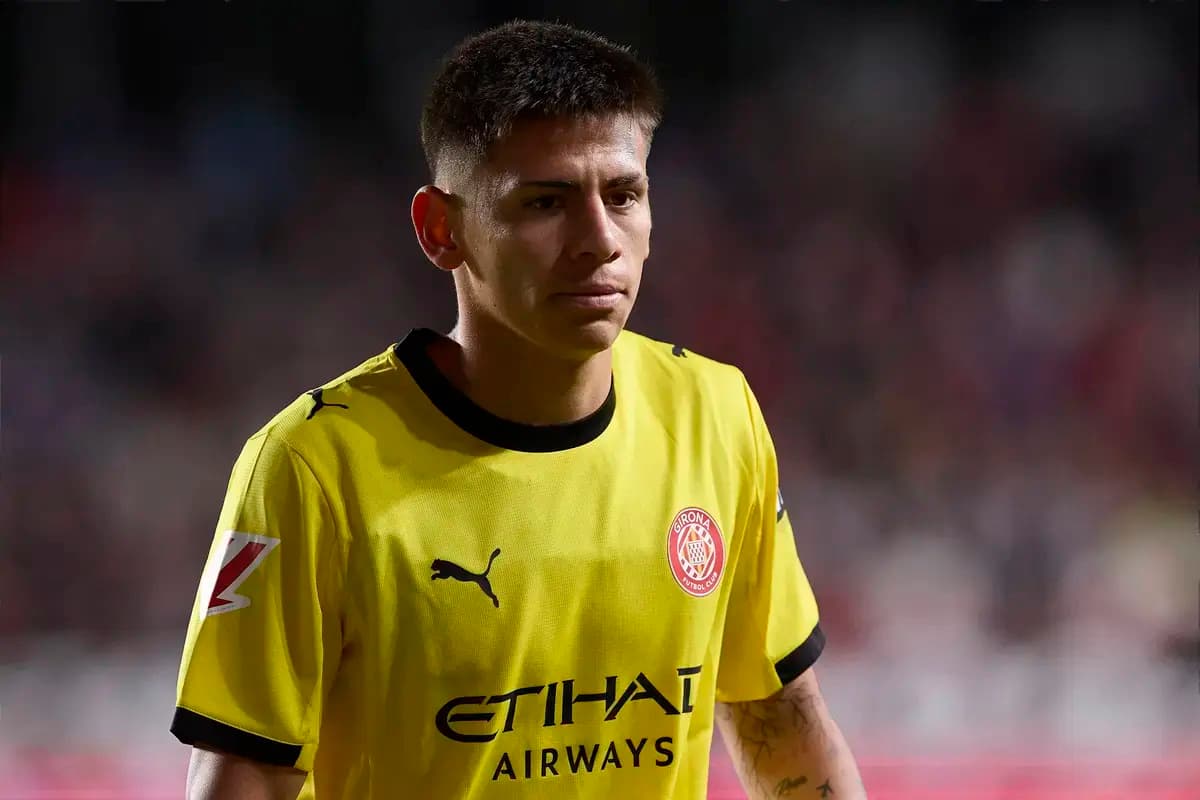 Player wearing yellow kit during match Player wearing yellow kit during match