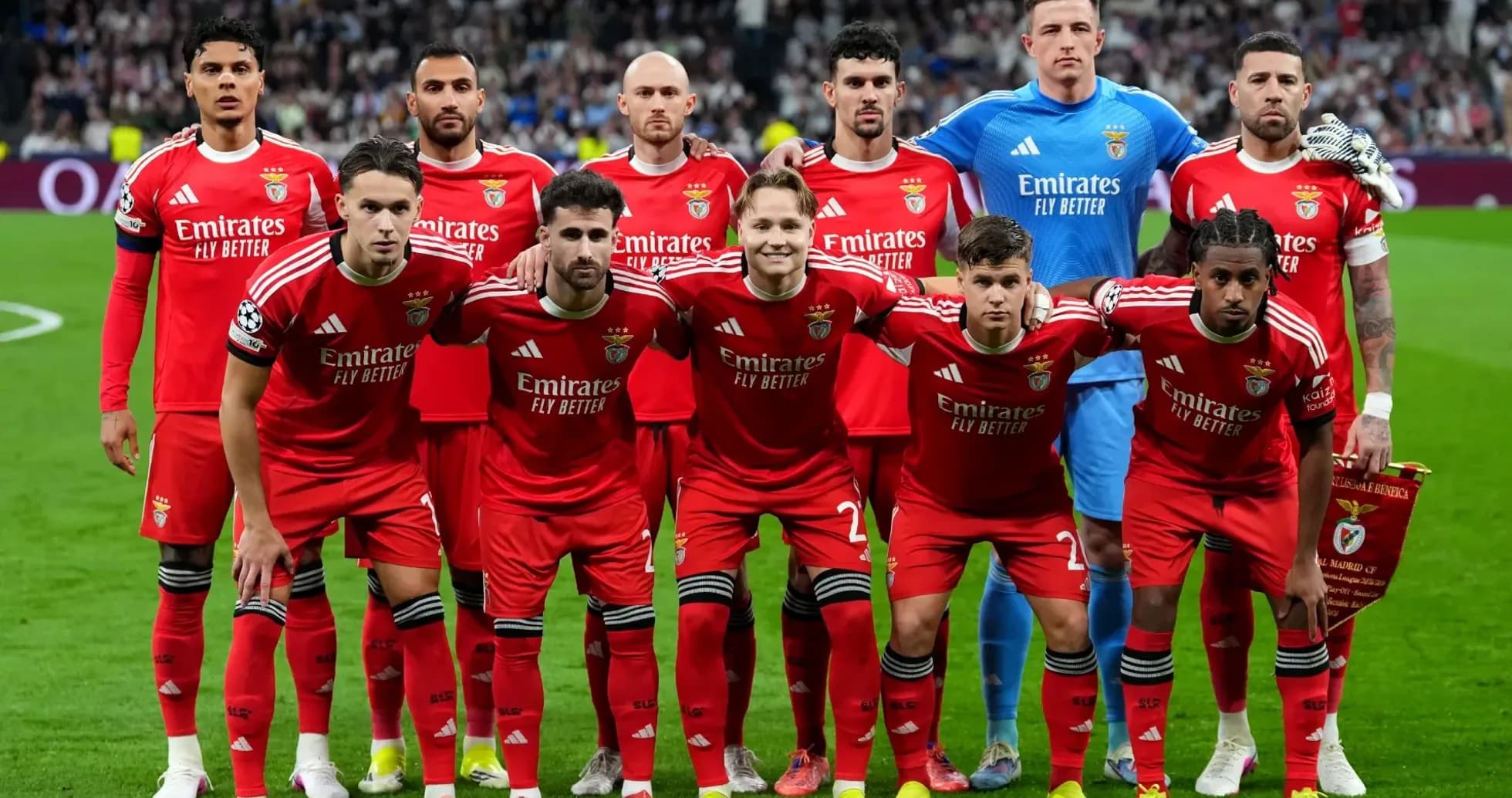 Benfica team posing before UEFA match Benfica team posing before UEFA match