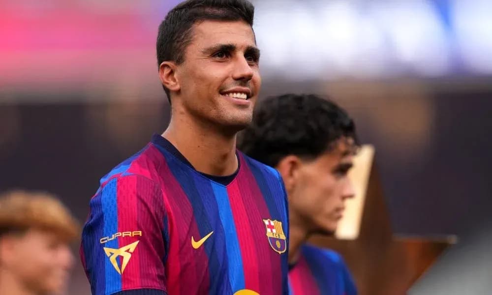 Player in FC Barcelona kit during trophy presentation Player in FC Barcelona kit during trophy presentation