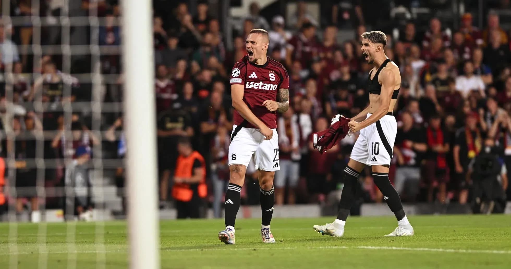 Sparta Praha players celebrating after a goal Sparta Praha players celebrating after a goal