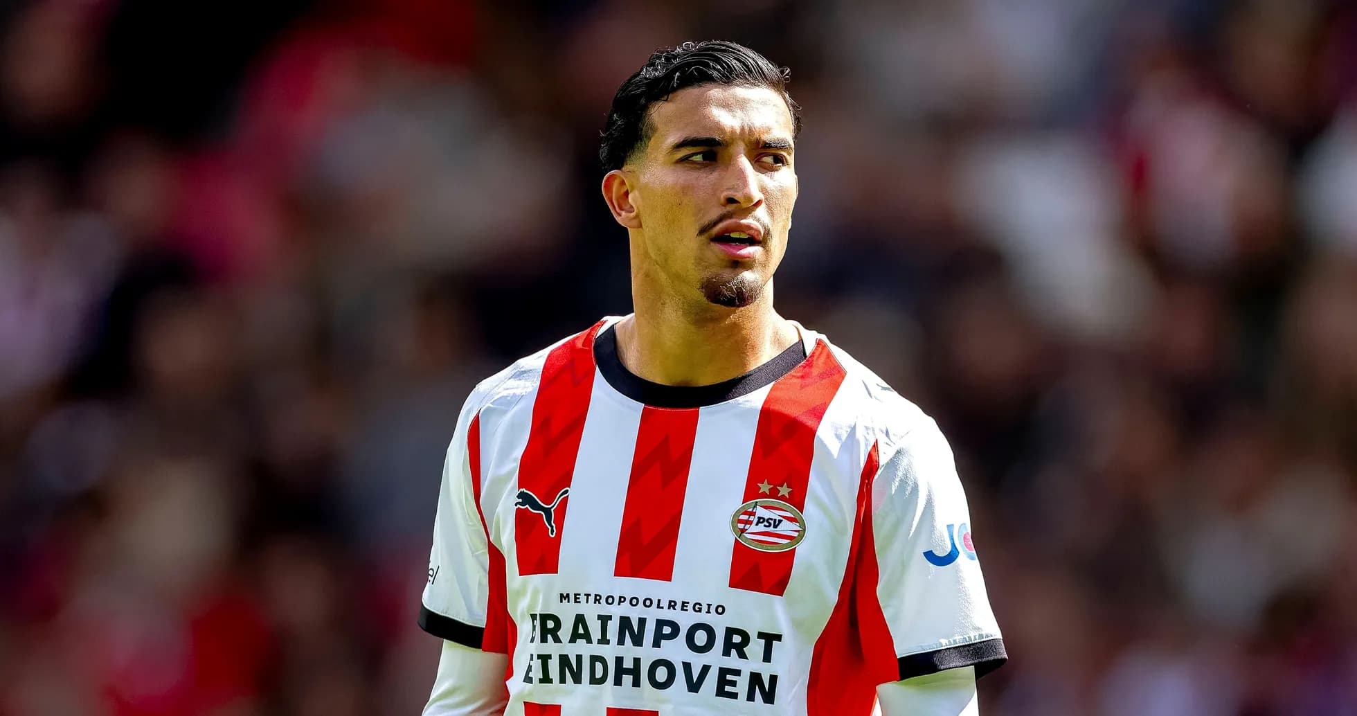 Player wearing PSV Eindhoven kit during match Player wearing PSV Eindhoven kit during match
