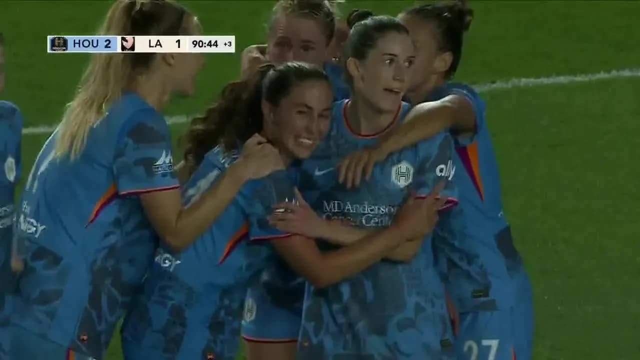 Houston Dash players celebrating a goal Houston Dash players celebrating a goal