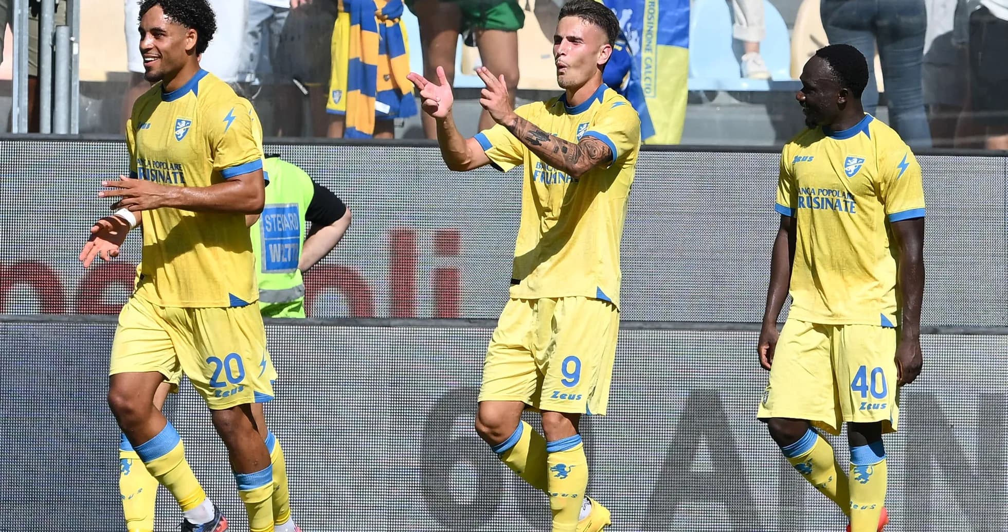 Frosinone players celebrating a goal Frosinone players celebrating a goal