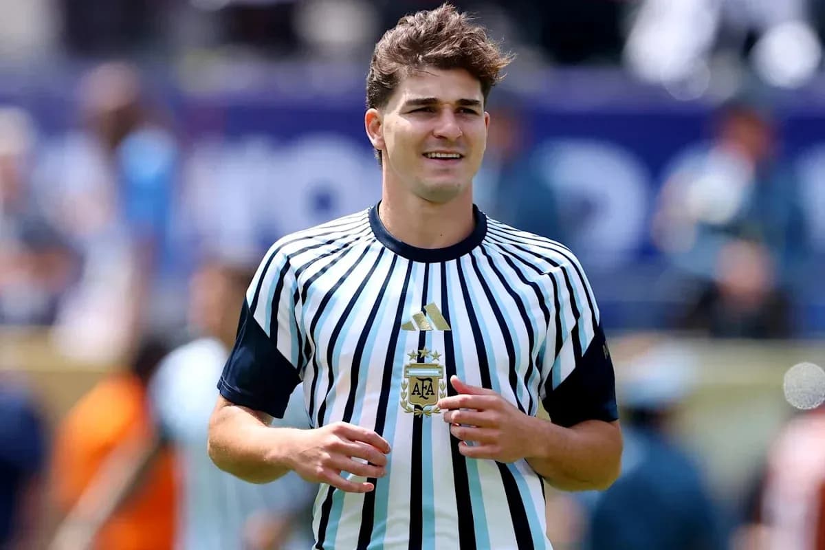 Player wearing Argentina jersey on the field Player wearing Argentina jersey on the field