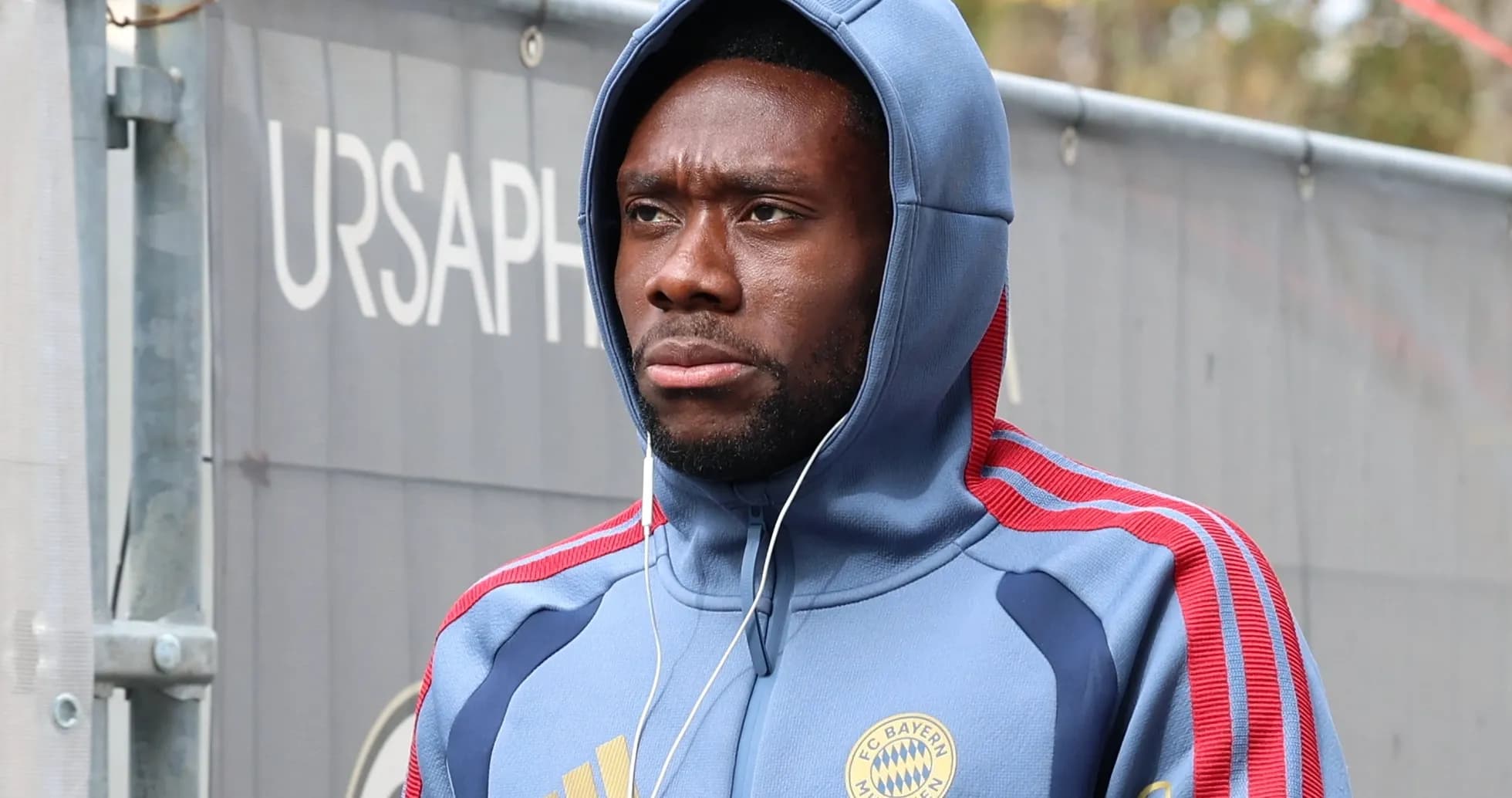Player in FC Bayern Munich hoodie arriving at venue Player in FC Bayern Munich hoodie arriving at venue