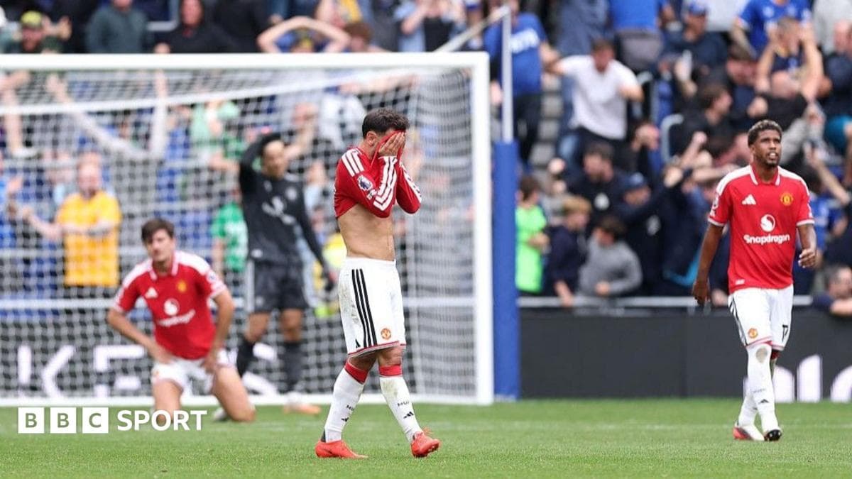 Manchester United Held to 2-2 Draw at Everton as Michael Carrick Stays Hopeful Manchester United Held to 2-2 Draw at Everton as Michael Carrick Stays Hopeful